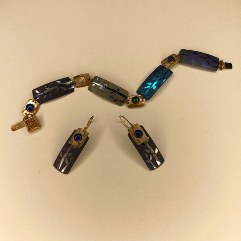 Vintage Holly Yashi Bracelet AND Earrings - Niobium Over Sterling Silver